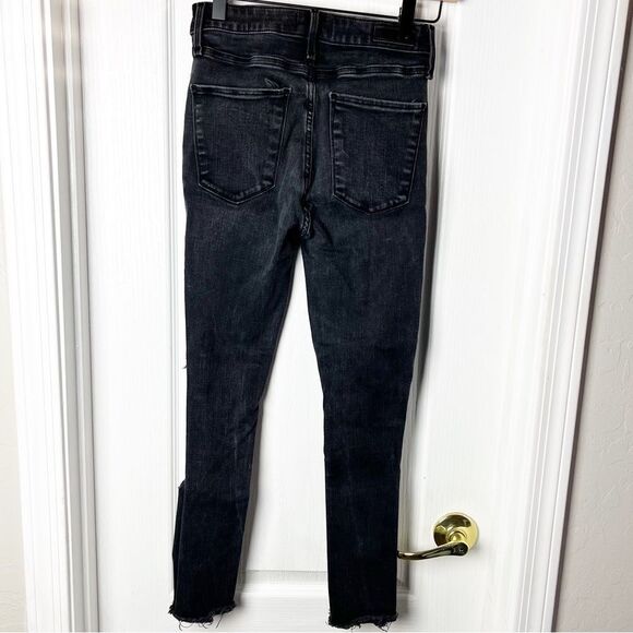 Abercrombie & Fitch Simone High Rise Ankle DESTROYED Jeans Size 24/00s - Picture 2 of 7